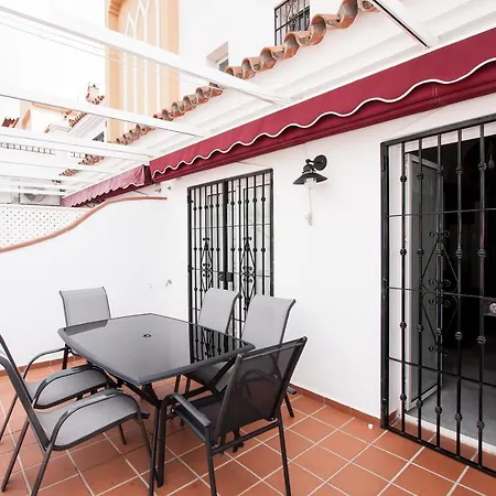 Apartament Residencial Aljamar *